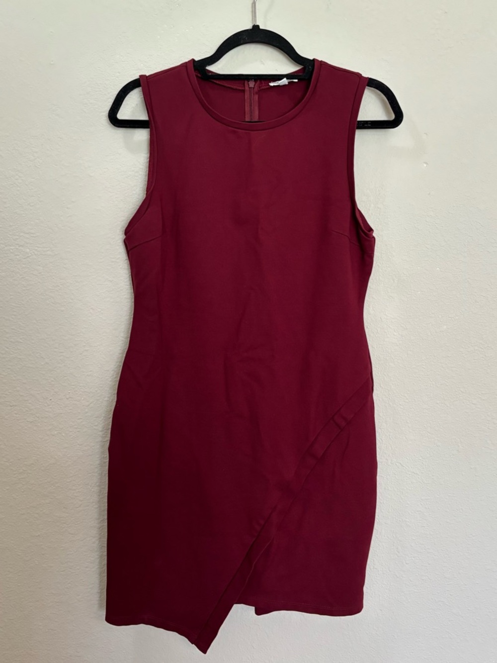 Olivia Grey Eliana Burgundy Asymmetrical Mini Dress Size Large